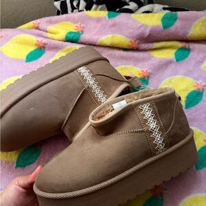 Fleece-Lined Platform Slippers